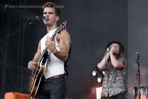 KALEO - 2018-07-21 - PARIS - Hippodrome de Longchamp - Main Stage 1 - 